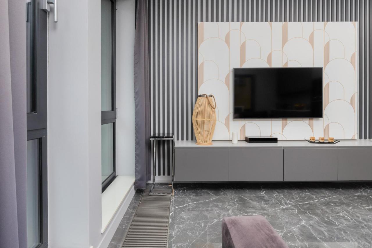 Luxurious Apartment With Two Bedrooms And Parking In Gdynia By Noclegi Renters Exterior foto